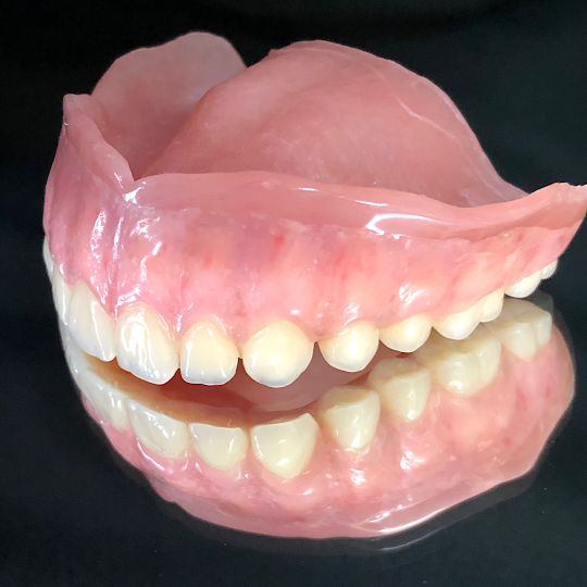 Denture 最適なかみ合わせを実現した入れ歯